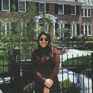 Meet your Posher, Mariana